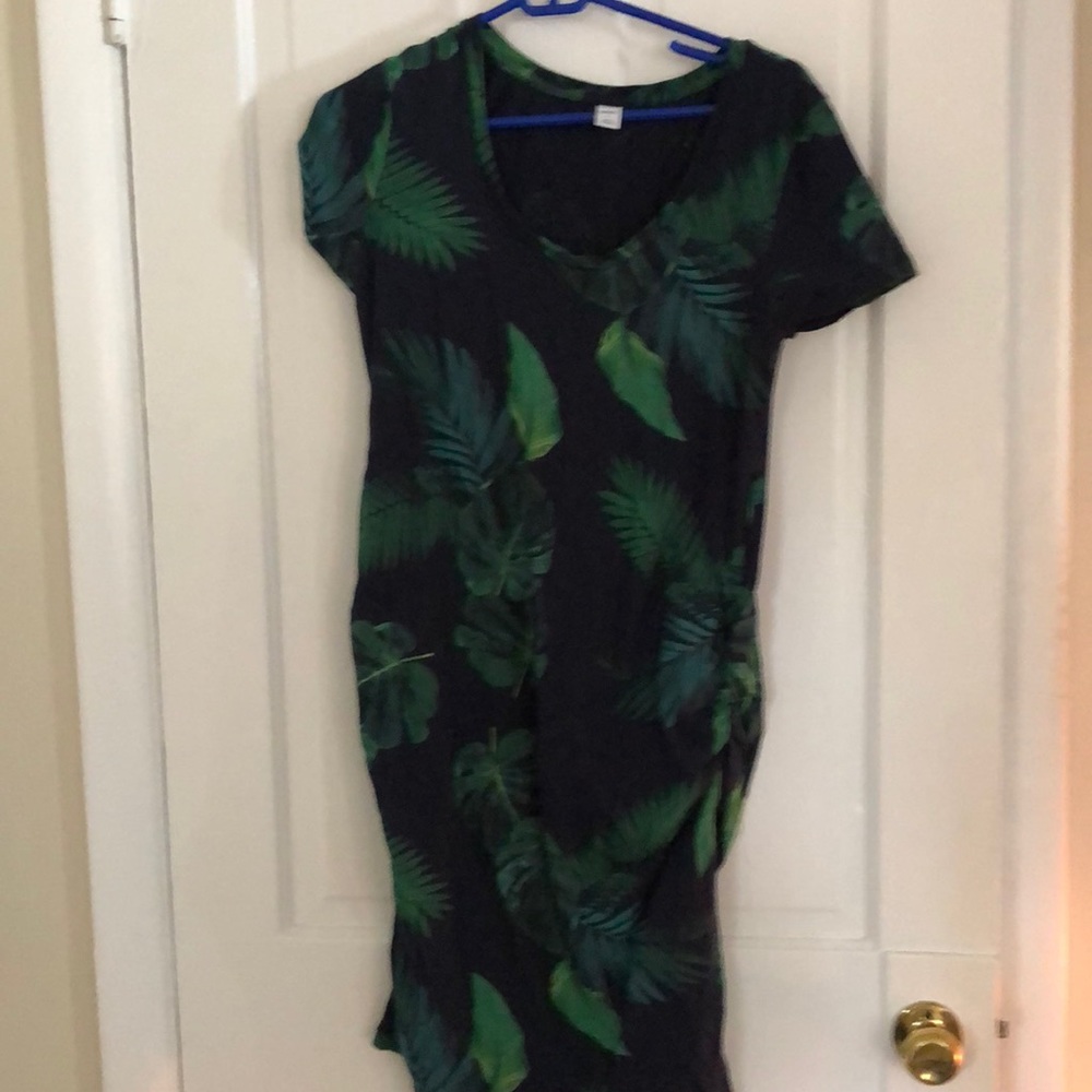 Never worn Large maternity dress